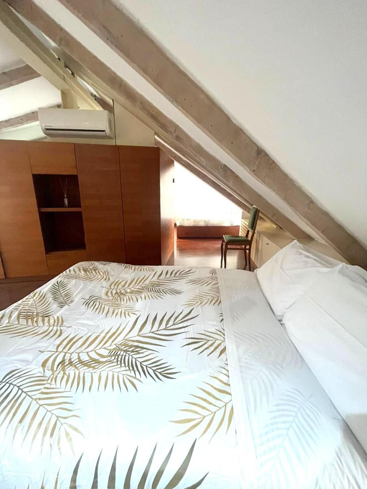 Accomodo Mil68 Loft Centro Storico Milano Exterior foto