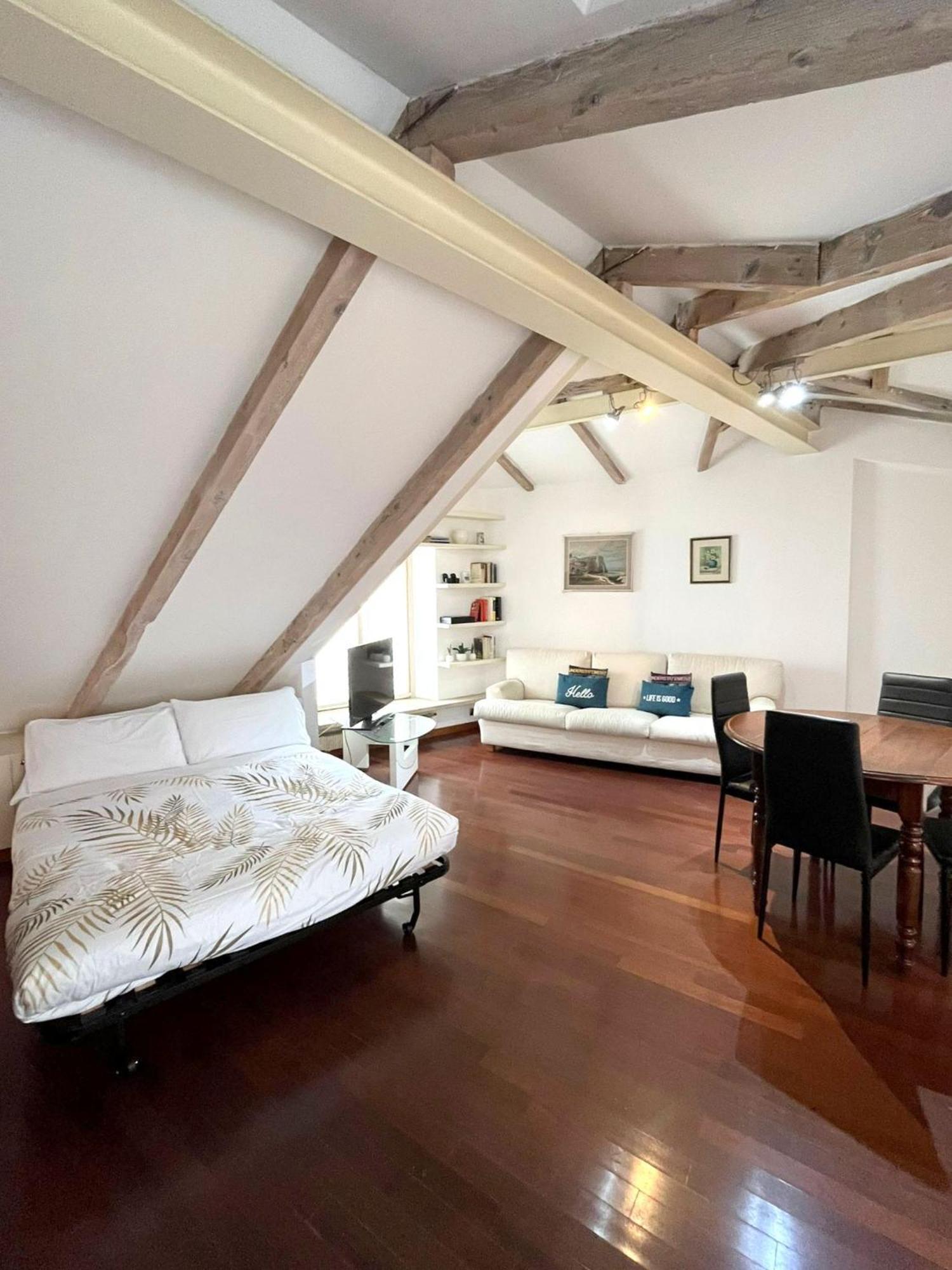 Accomodo Mil68 Loft Centro Storico Milano Exterior foto